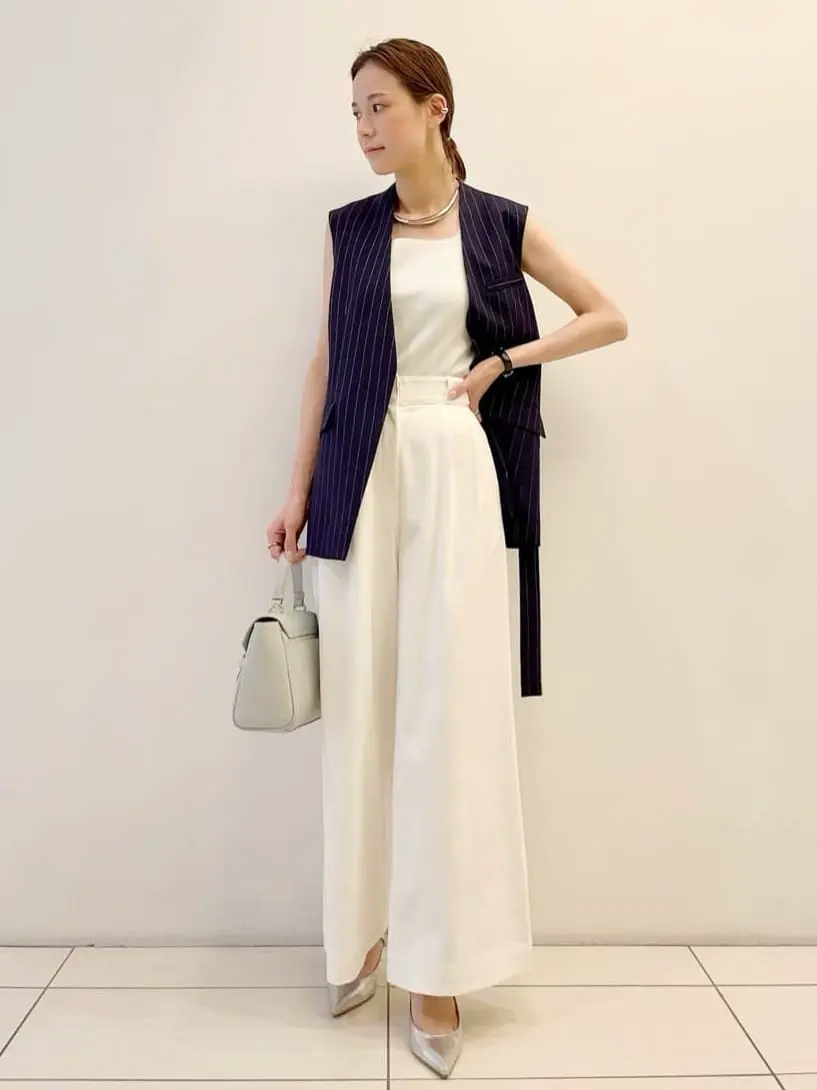 GRACE CONTINENTAL The Banquet 亀田 未希 コーディネート画像