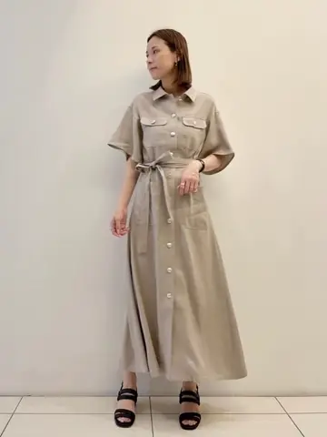 GRACE CONTINENTAL The Banquet 亀田 未希 コーディネート画像