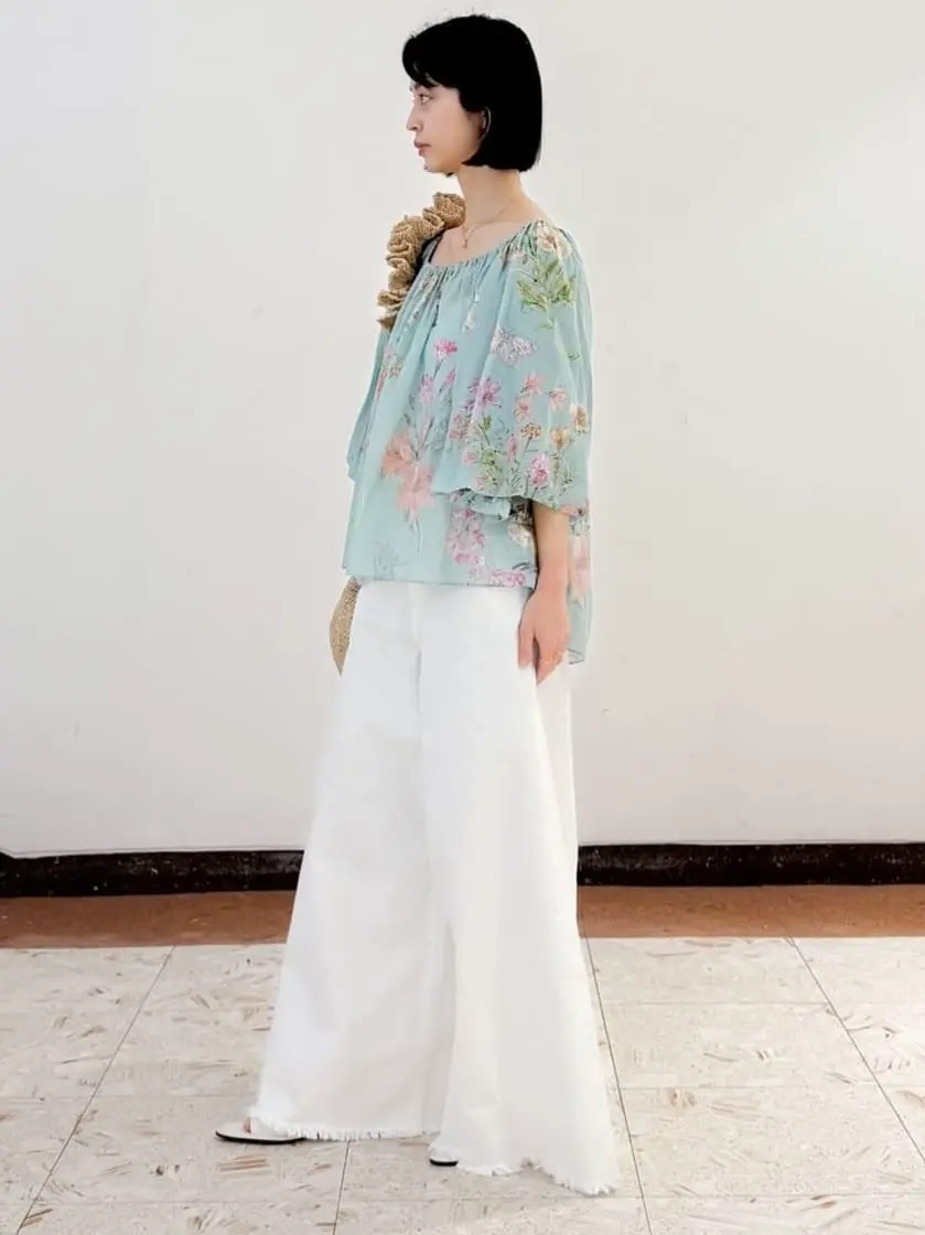 GRACE CONTINENTAL The Banquet yuri コーディネート画像