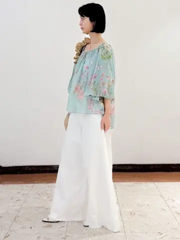 GRACE CONTINENTAL The Banquet yuri コーディネート画像