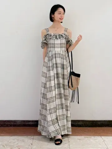 GRACE CONTINENTAL The Banquet yuri コーディネート画像