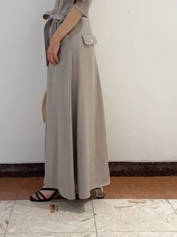 GRACE CONTINENTAL The Banquet yuri コーディネート画像