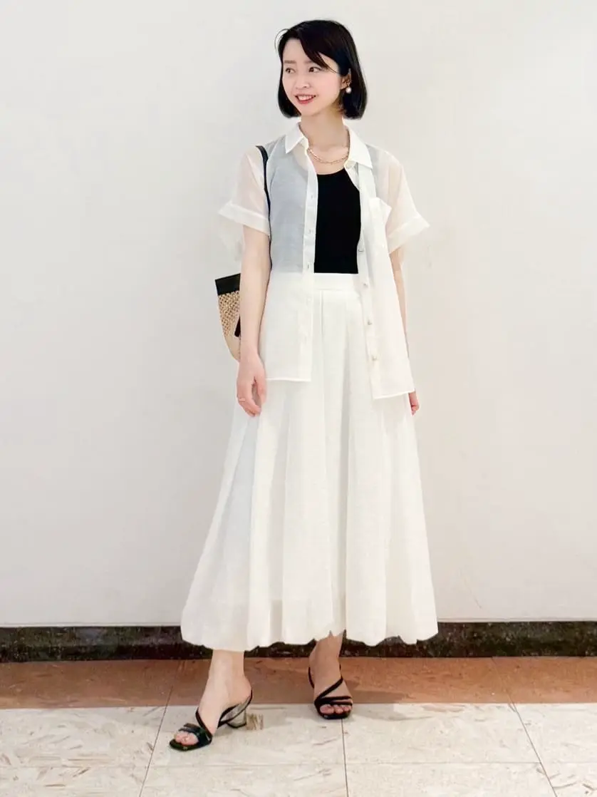 GRACE CONTINENTAL The Banquet yuri コーディネート画像