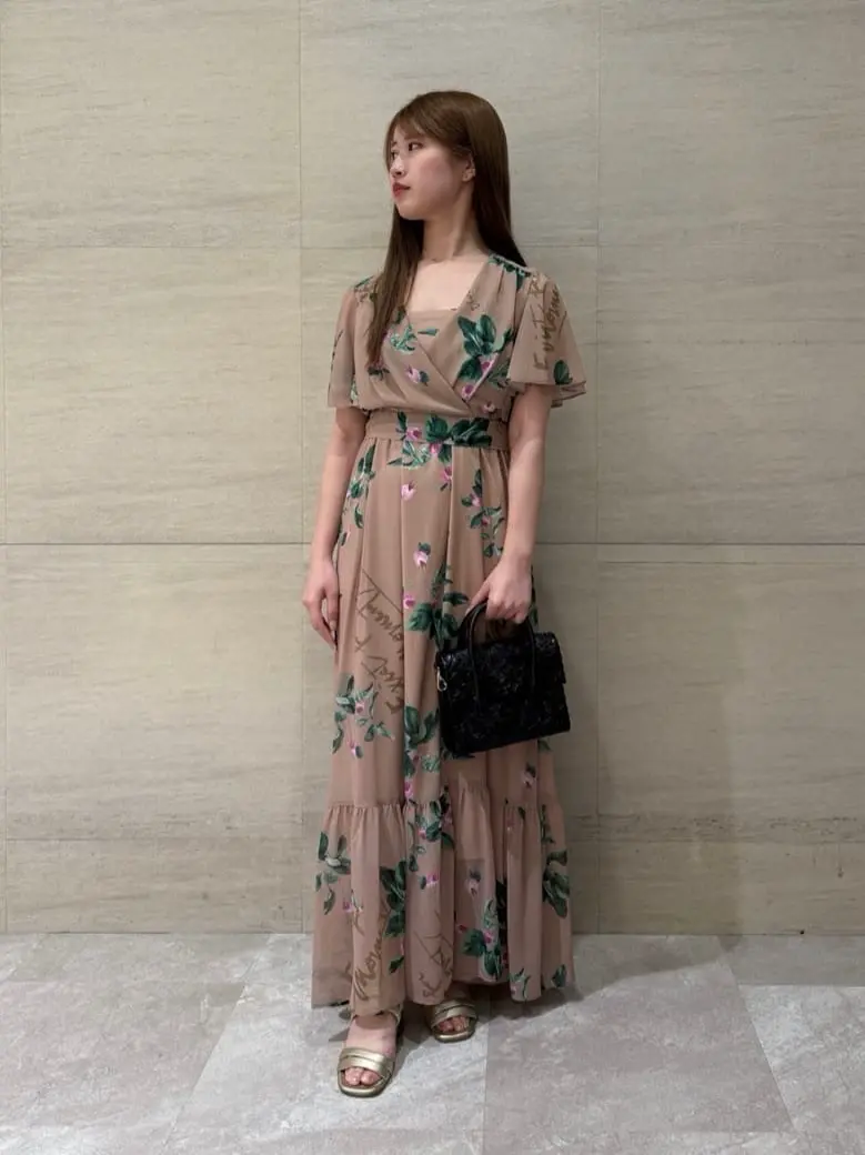 GRACE CONTINENTAL The Banquet 近藤　紫織 コーディネート画像