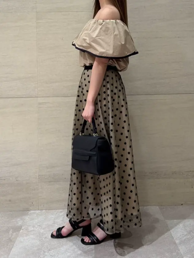 GRACE CONTINENTAL The Banquet 近藤　紫織 コーディネート画像