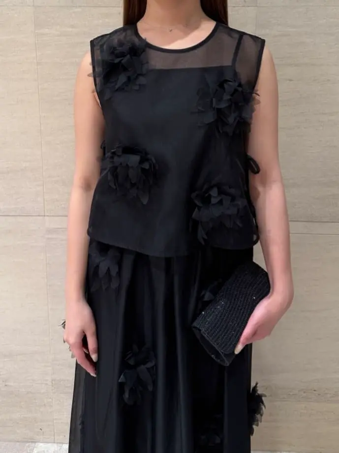 GRACE CONTINENTAL The Banquet 近藤　紫織 コーディネート画像