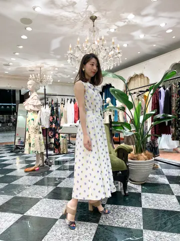 GRACE CONTINENTAL The Banquet eri コーディネート画像