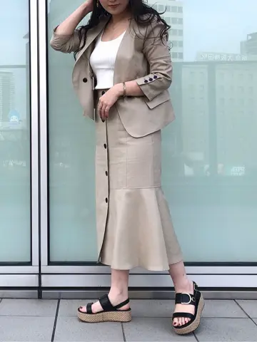 GRACE CONTINENTAL The Banquet 日笠　雅 コーディネート画像