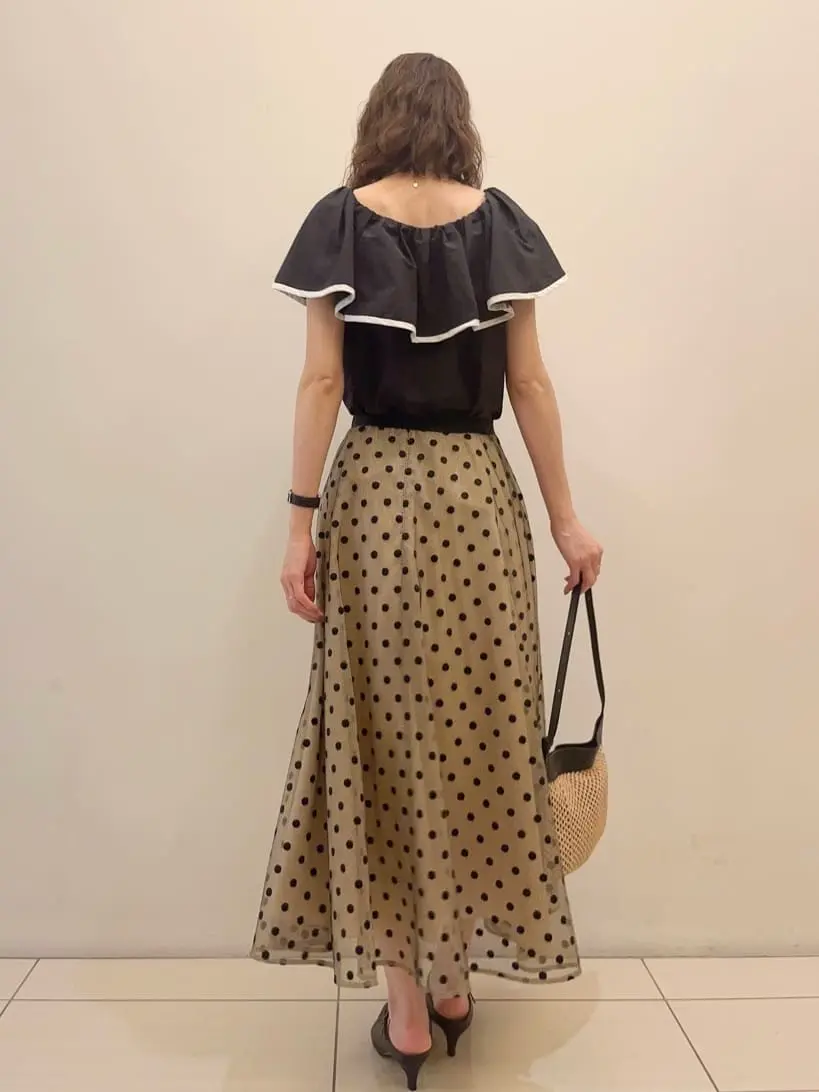 GRACE CONTINENTAL The Banquet 亀田 未希 コーディネート画像