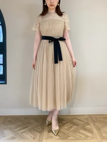 GRACE CONTINENTAL The Banquet mikiho コーディネート画像