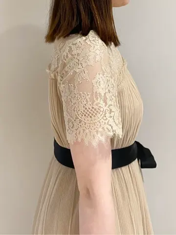 GRACE CONTINENTAL The Banquet mikiho コーディネート画像