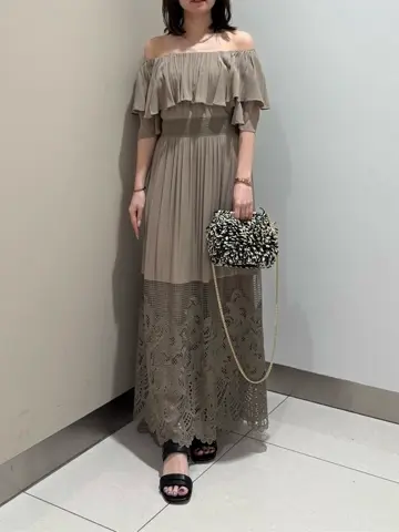 GRACE CONTINENTAL The Banquet Suzuka コーディネート画像