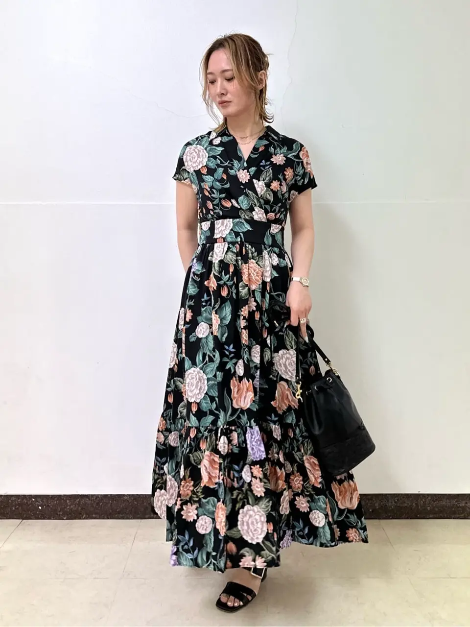 GRACE CONTINENTAL The Banquet Kogane. コーディネート画像