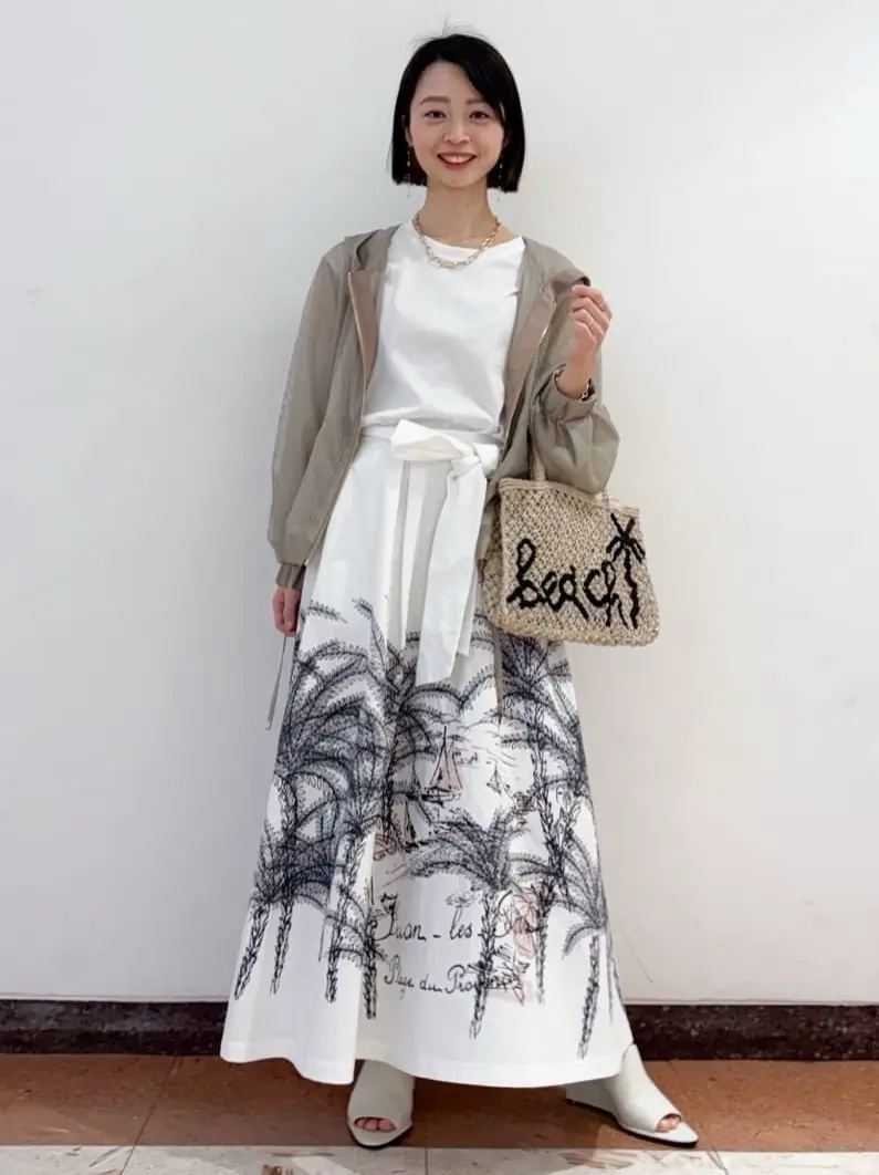 GRACE CONTINENTAL The Banquet yuri コーディネート画像