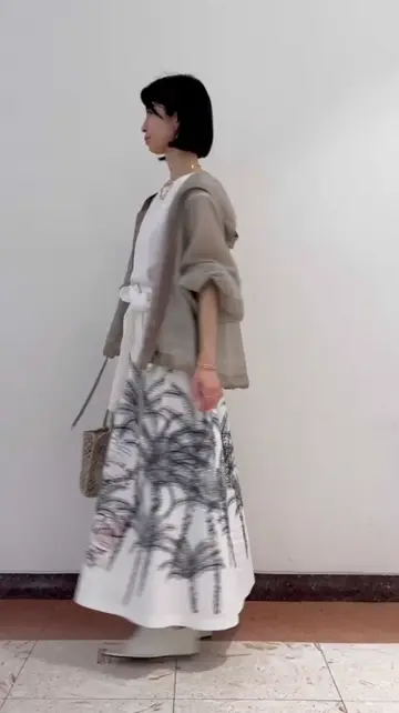 GRACE CONTINENTAL The Banquet yuri コーディネート画像