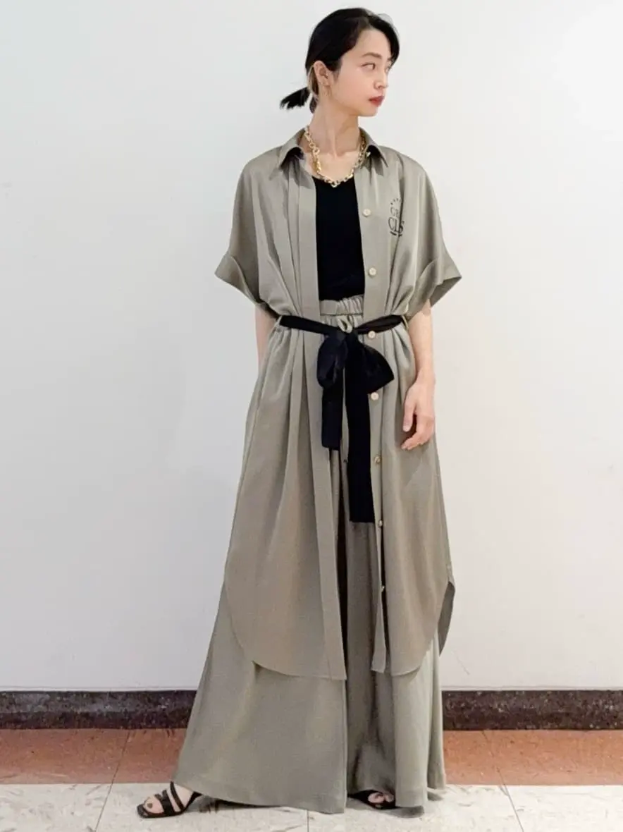 GRACE CONTINENTAL The Banquet yuri コーディネート画像