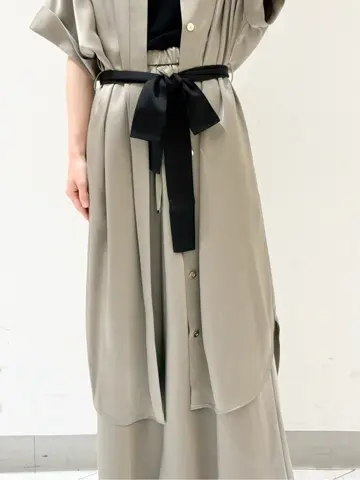 GRACE CONTINENTAL The Banquet yuri コーディネート画像