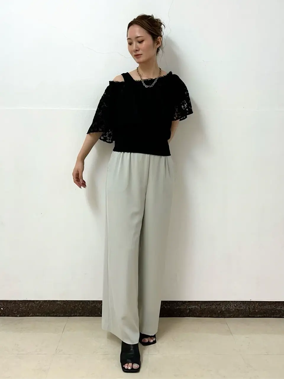 GRACE CONTINENTAL The Banquet Kogane. コーディネート画像