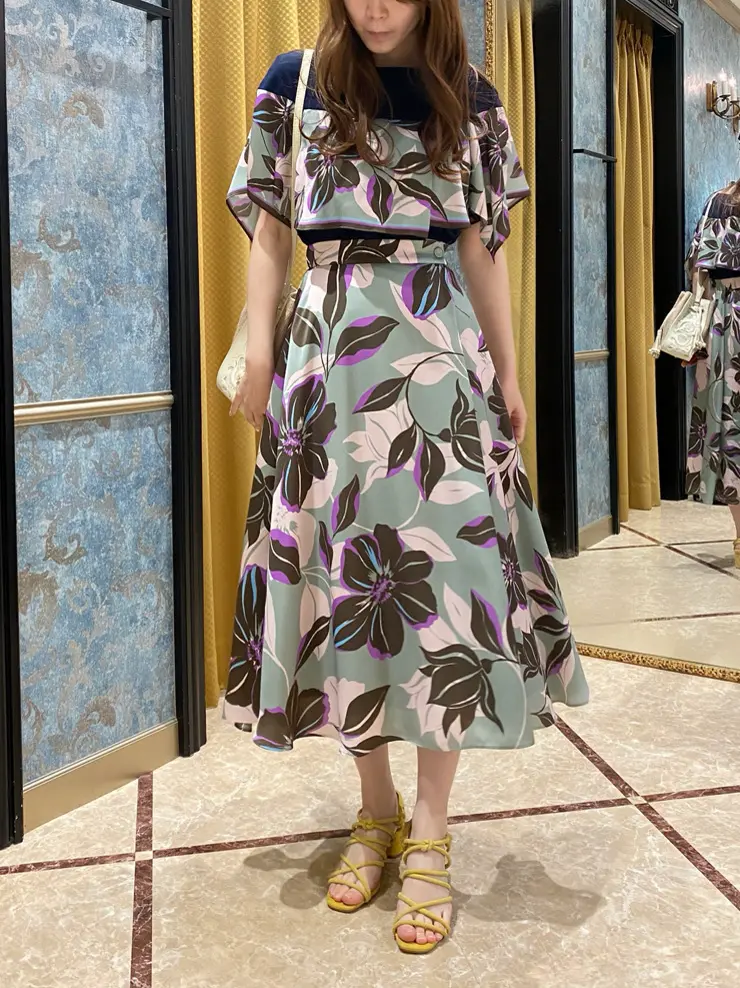 GRACE CONTINENTAL The Banquet Aya. コーディネート画像