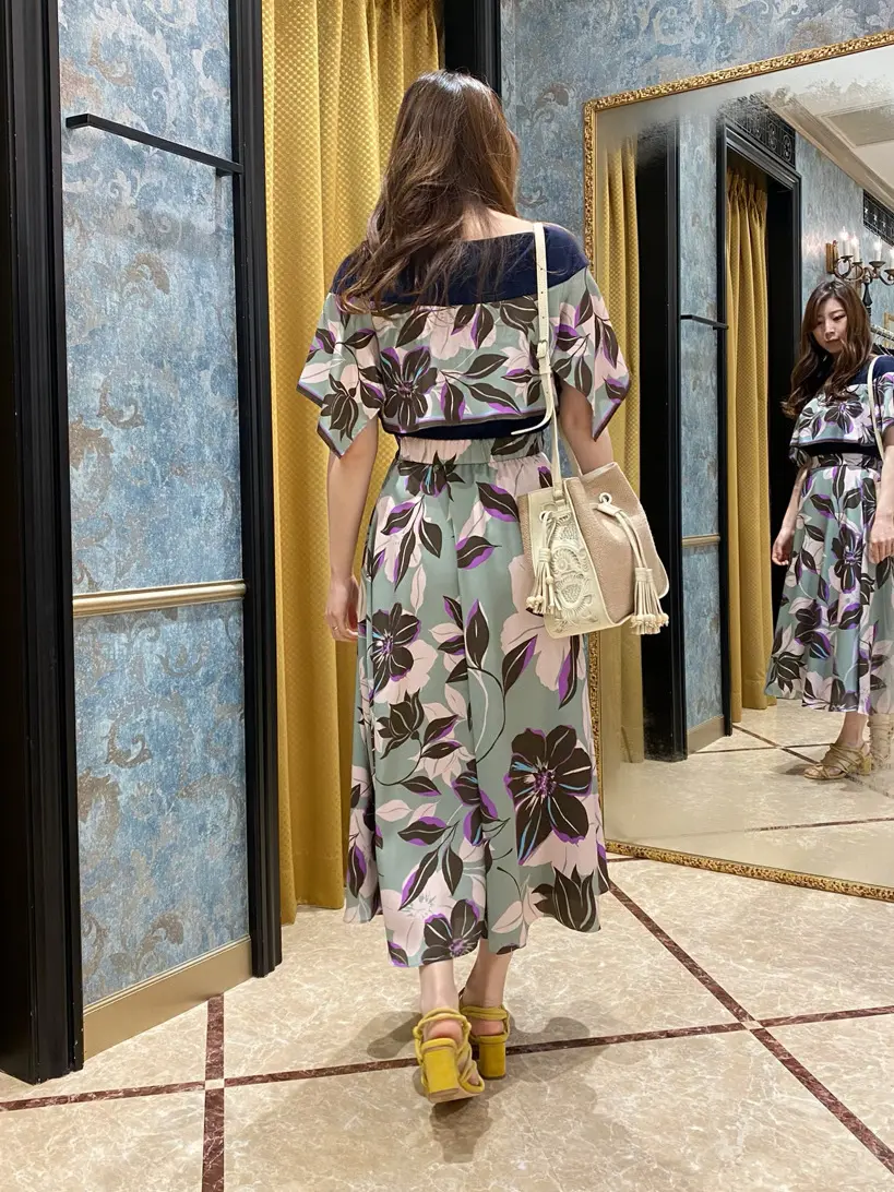 GRACE CONTINENTAL The Banquet Aya. コーディネート画像