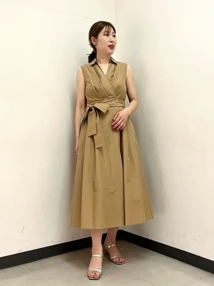 GRACE CONTINENTAL The Banquet 泉　智子 コーディネート画像