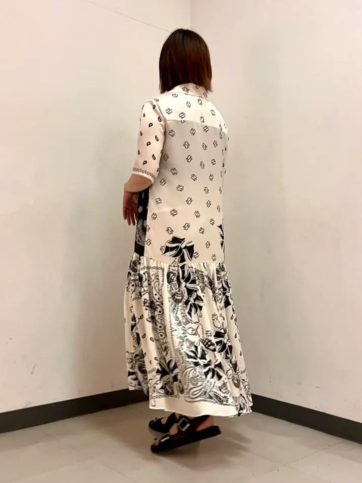 GRACE CONTINENTAL The Banquet 吉永　ひかる コーディネート画像