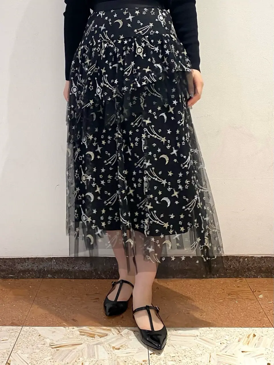 GRACE CONTINENTAL The Banquet mikiho コーディネート画像