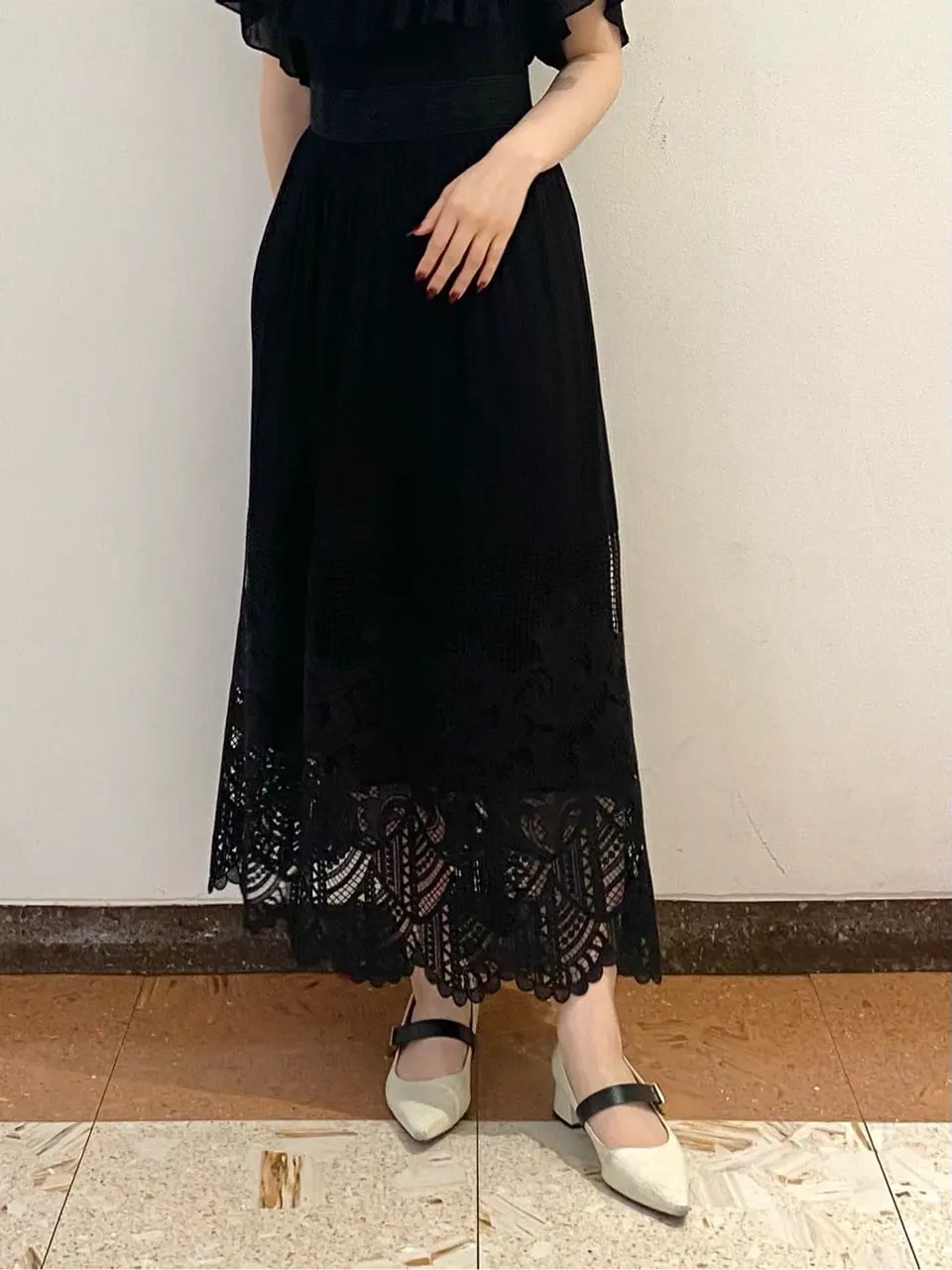 GRACE CONTINENTAL The Banquet mikiho コーディネート画像