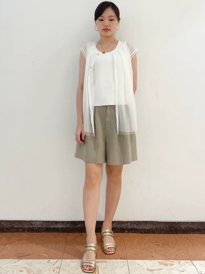 GRACE CONTINENTAL The Banquet nao コーディネート画像