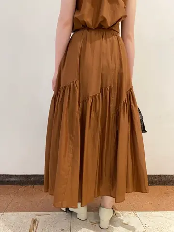 GRACE CONTINENTAL The Banquet mikiho コーディネート画像