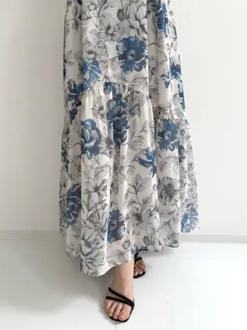 GRACE CONTINENTAL The Banquet Suzuka コーディネート画像