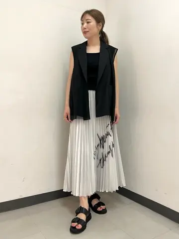 GRACE CONTINENTAL The Banquet 泉　智子 コーディネート画像