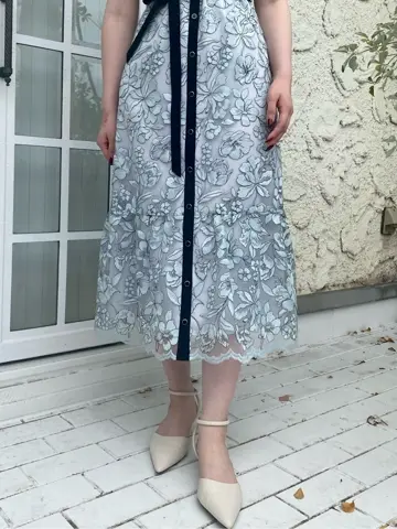 GRACE CONTINENTAL The Banquet mikiho コーディネート画像