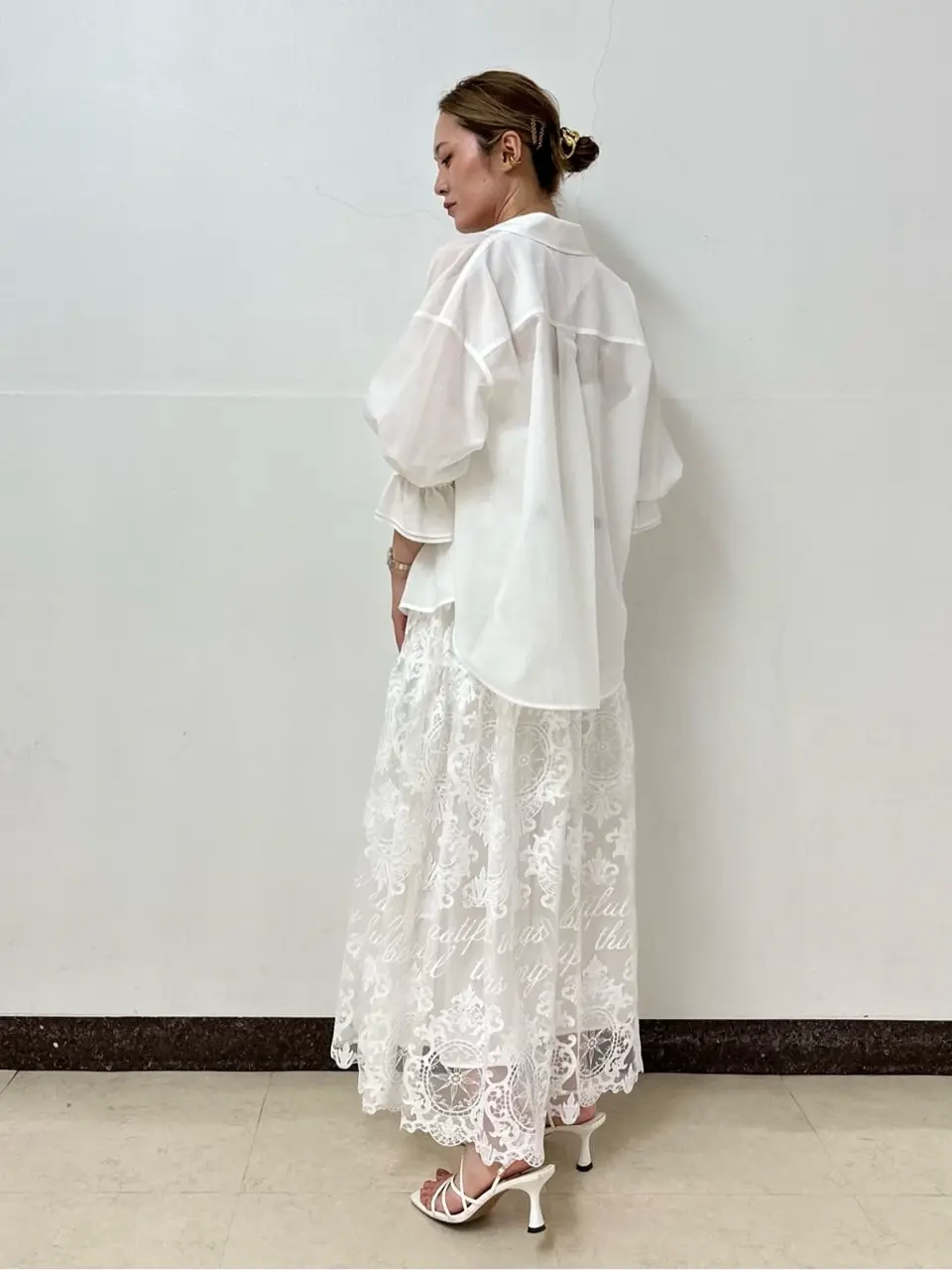 GRACE CONTINENTAL The Banquet Kogane. コーディネート画像