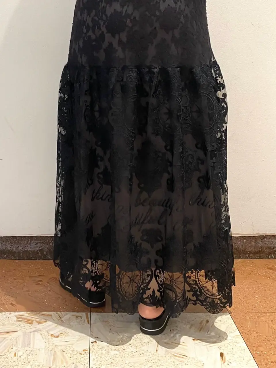 GRACE CONTINENTAL The Banquet mikiho コーディネート画像