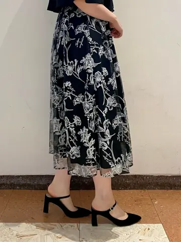 GRACE CONTINENTAL The Banquet mikiho コーディネート画像