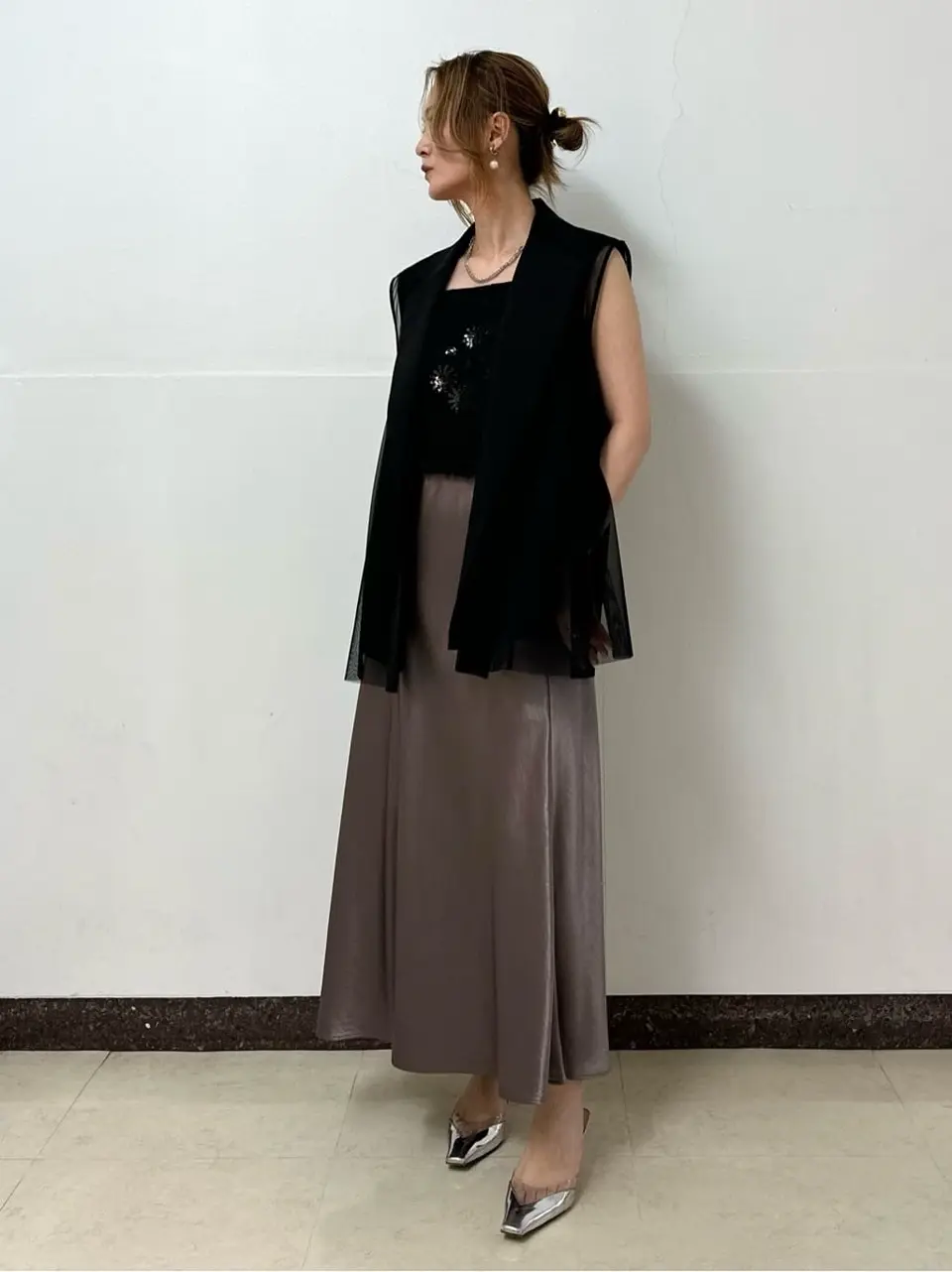 GRACE CONTINENTAL The Banquet Kogane. コーディネート画像