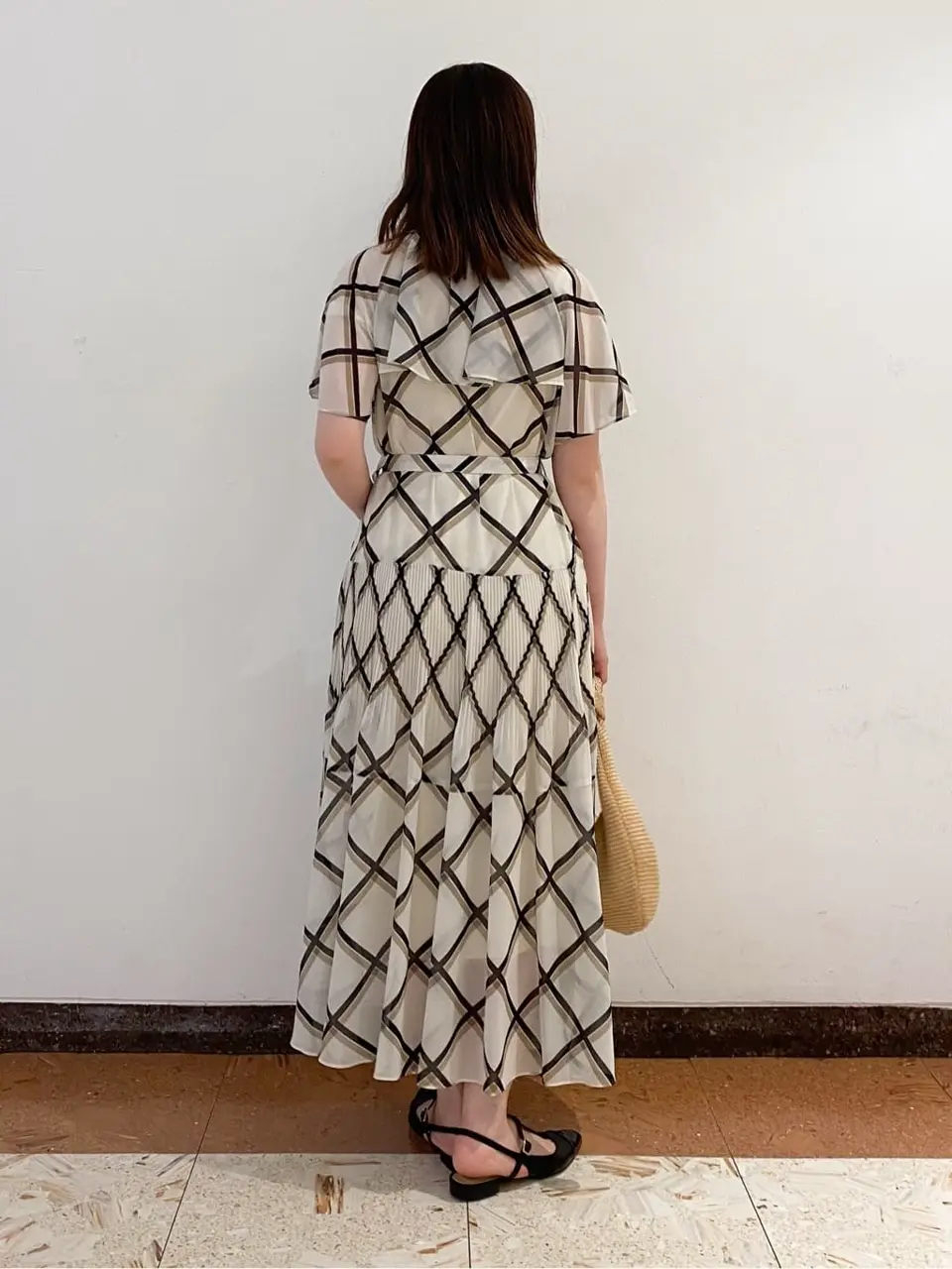 GRACE CONTINENTAL The Banquet mikiho コーディネート画像