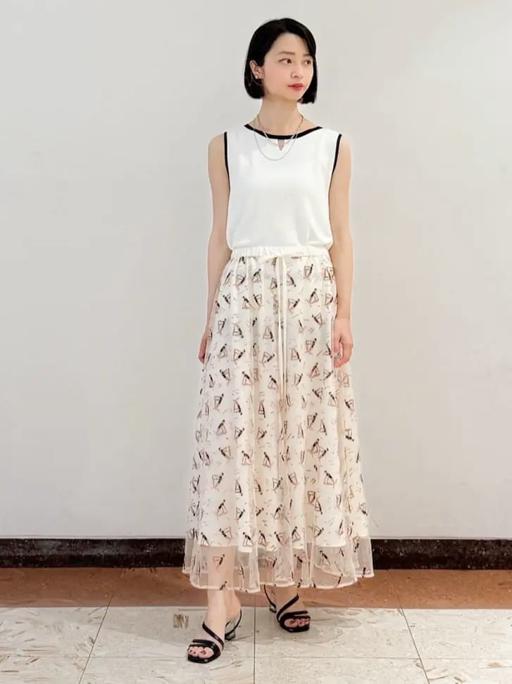 GRACE CONTINENTAL The Banquet yuri コーディネート画像