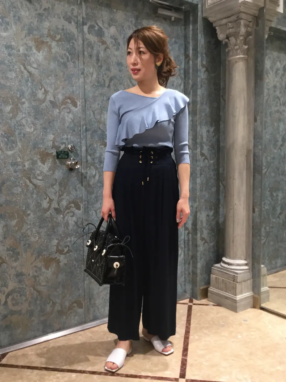 GRACE CONTINENTAL The Banquet 泉　智子 コーディネート画像