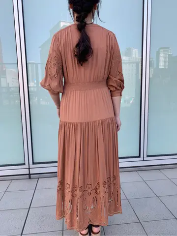 GRACE CONTINENTAL The Banquet 日笠　雅 コーディネート画像