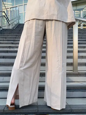 GRACE CONTINENTAL The Banquet 日笠　雅 コーディネート画像