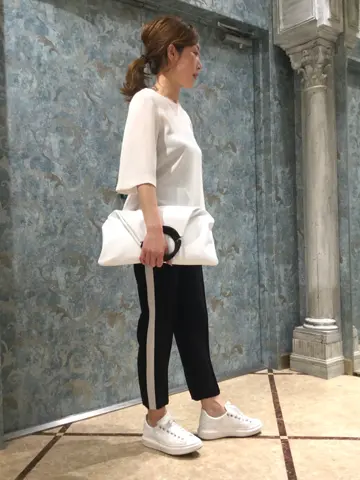 GRACE CONTINENTAL The Banquet 泉　智子 コーディネート画像