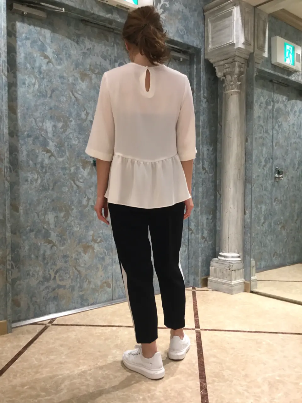 GRACE CONTINENTAL The Banquet 泉　智子 コーディネート画像