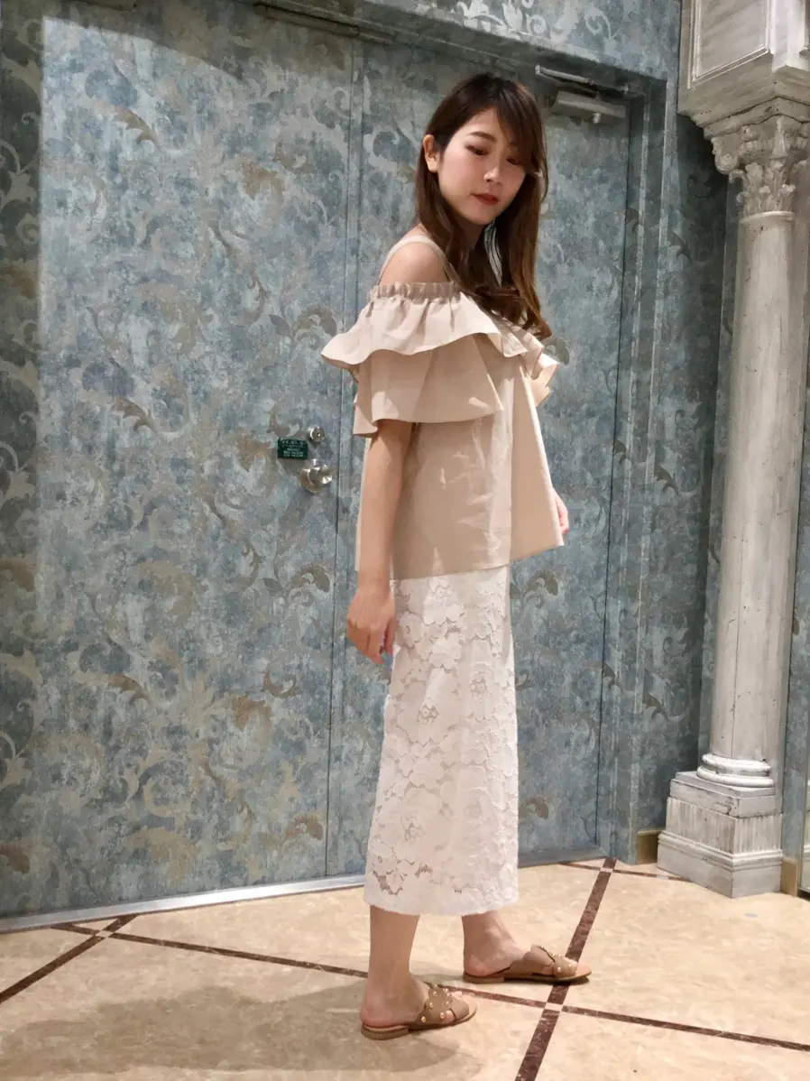 GRACE CONTINENTAL The Banquet Aya. コーディネート画像