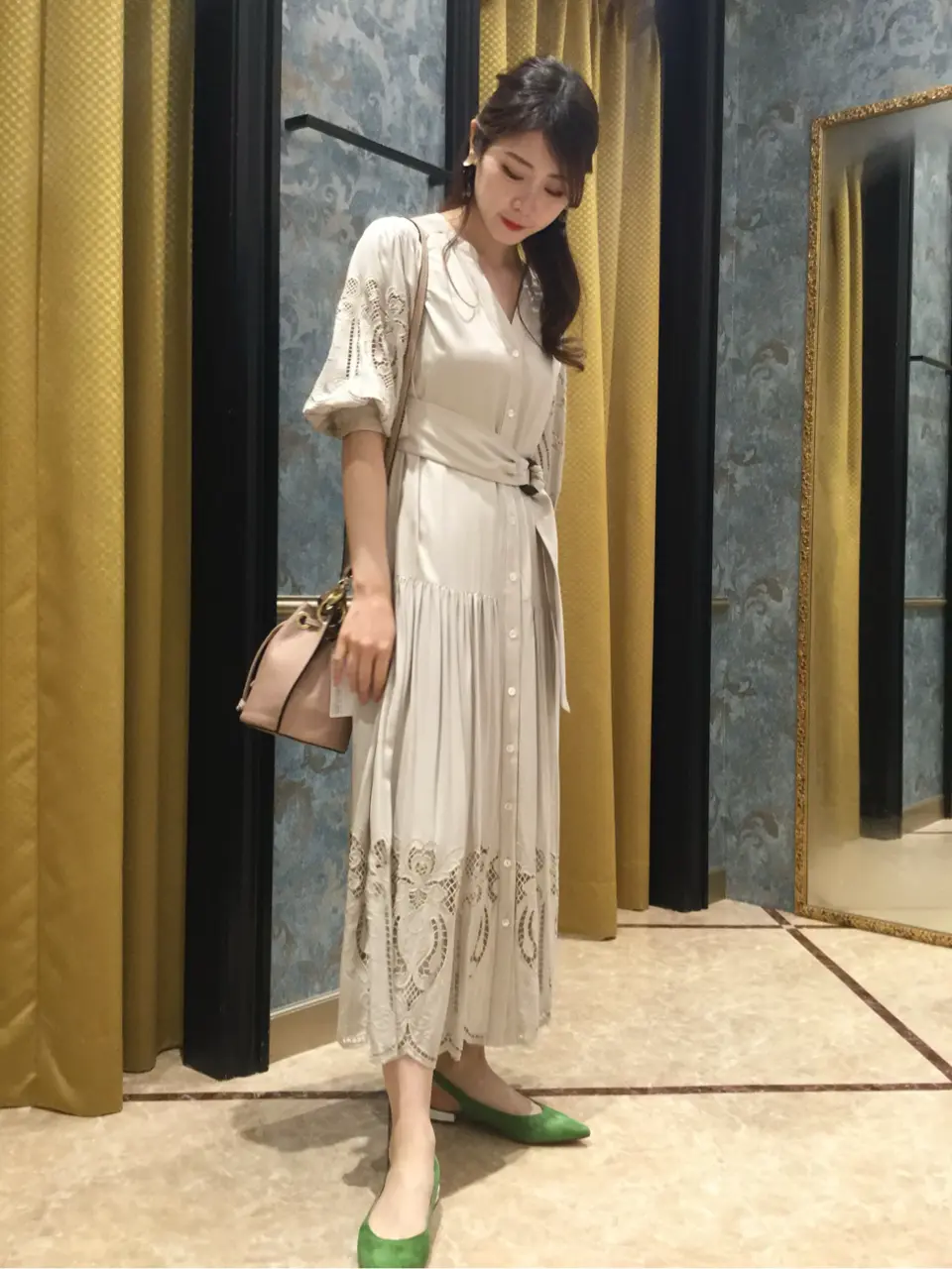 GRACE CONTINENTAL The Banquet Aya. コーディネート画像