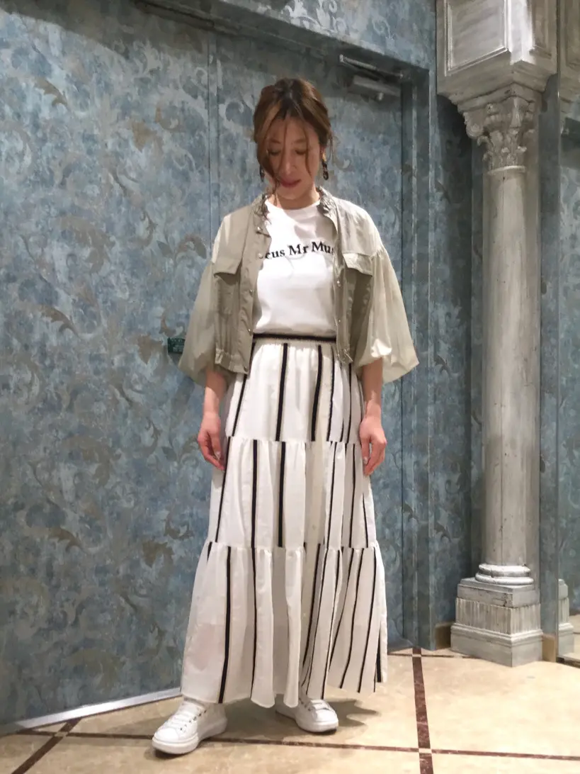 GRACE CONTINENTAL The Banquet 泉　智子 コーディネート画像