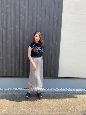 GRACE CONTINENTAL The Banquet eri コーディネート画像