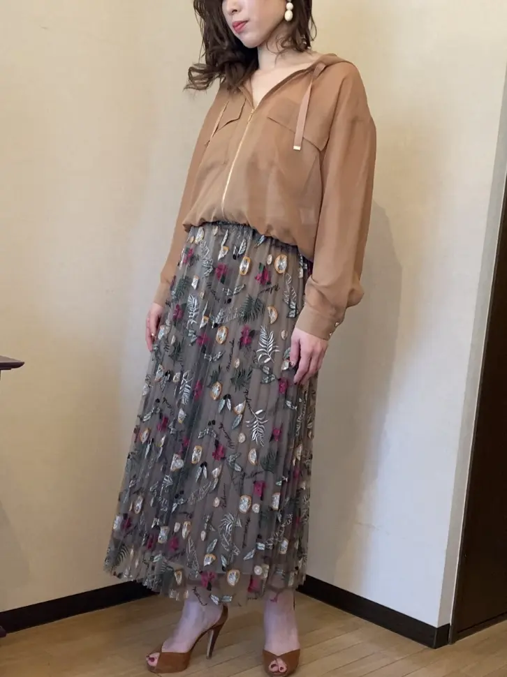 GRACE CONTINENTAL The Banquet 泉　智子 コーディネート画像