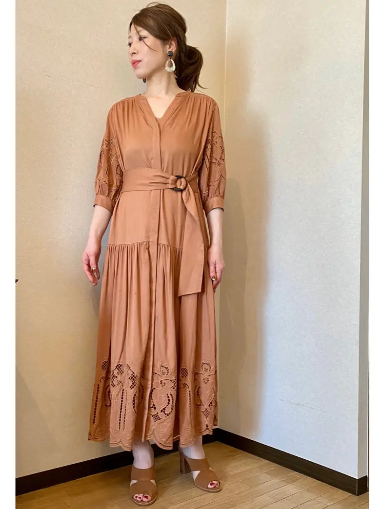 GRACE CONTINENTAL The Banquet 泉　智子 コーディネート画像